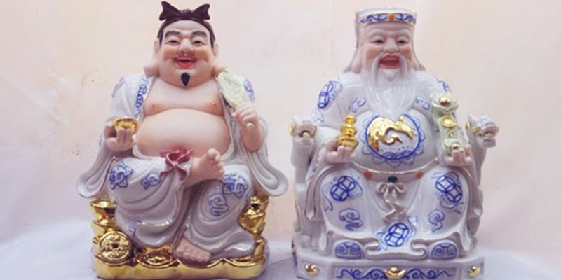 Cách xin số Thần Tài Ông Địa bằng văn khấn